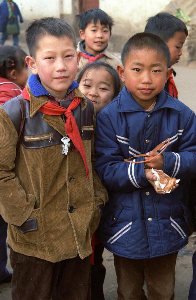 大发彩票80年代的中国老照片（44）(图3)