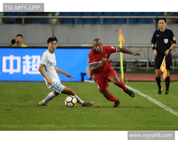 大连一方迎战陕西队力争主场胜利展现球队实力与决心 大连一方迎战陕西队力争主场胜利展现球队实力与决心